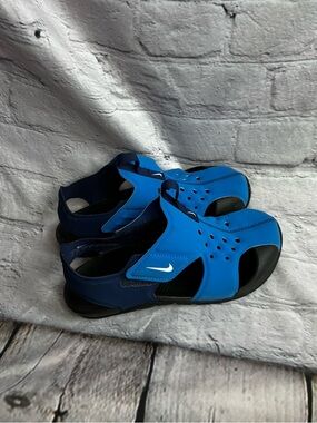 Nike Sunday Protect 2 Boys Summer Sandals Pool Shoes Blue Size 13C #943826 GUC